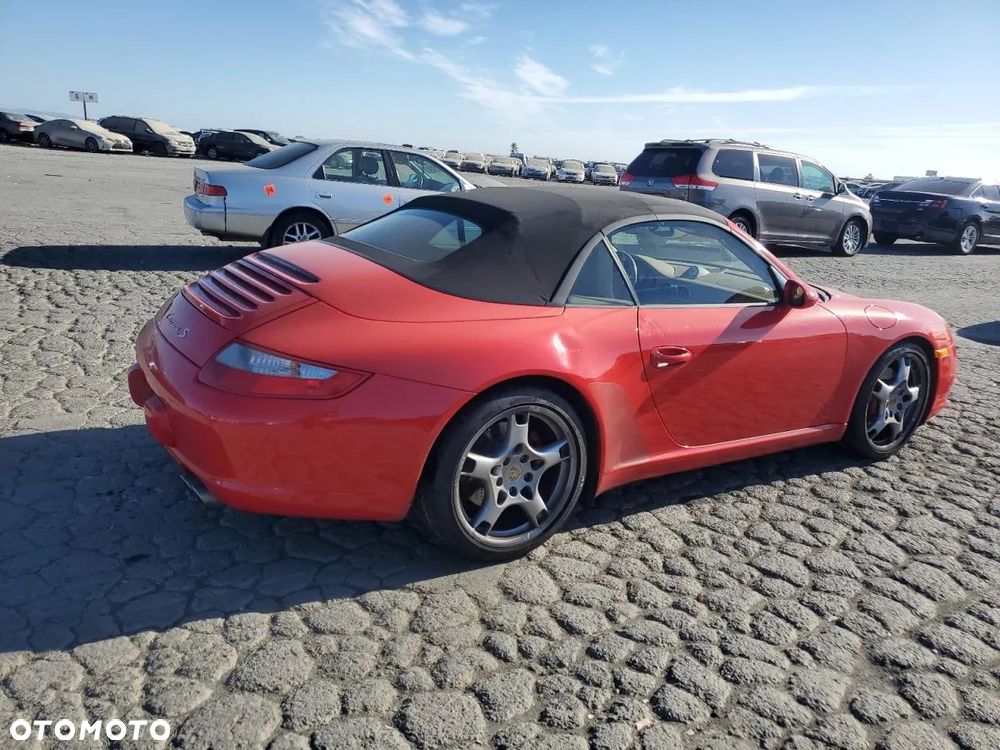 Porsche 911 Carrera S Cabriolet PDK - 4