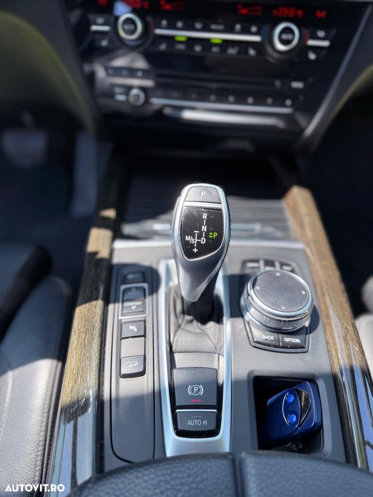 BMW X5 xDrive40d Sport-Aut. - 8