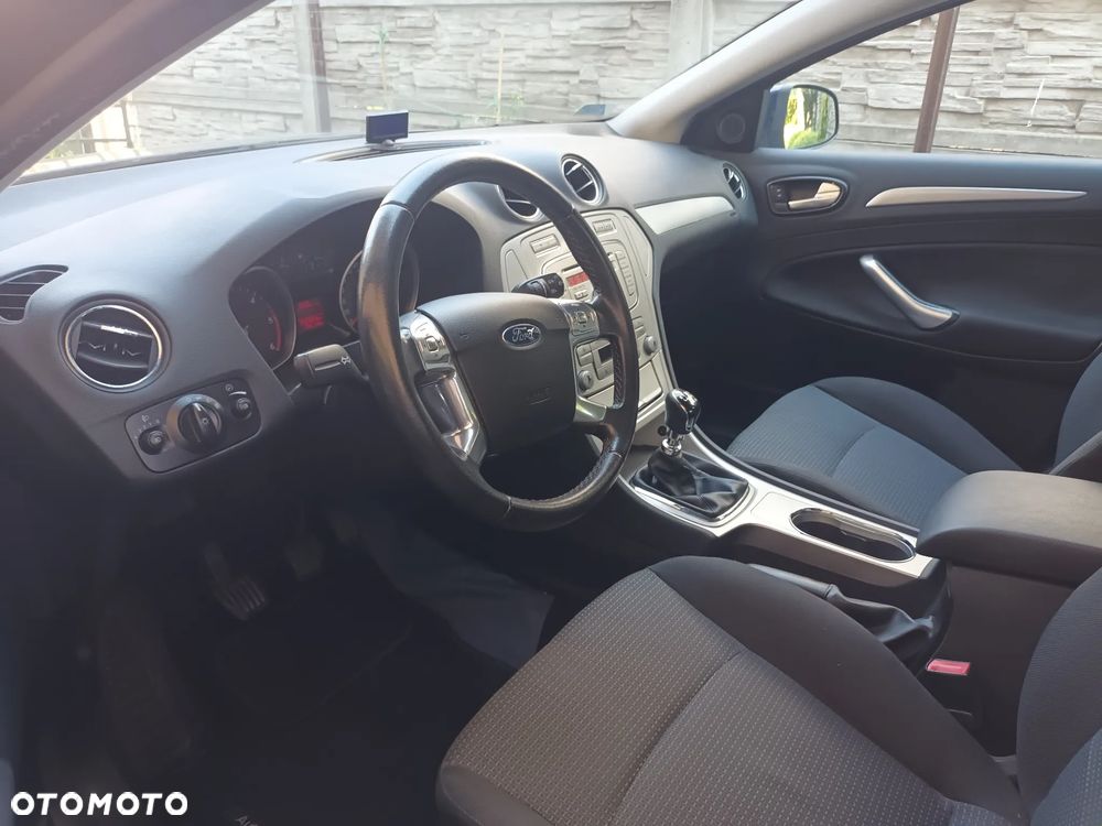 Ford Mondeo 2.0 TDCi Gold X - 7