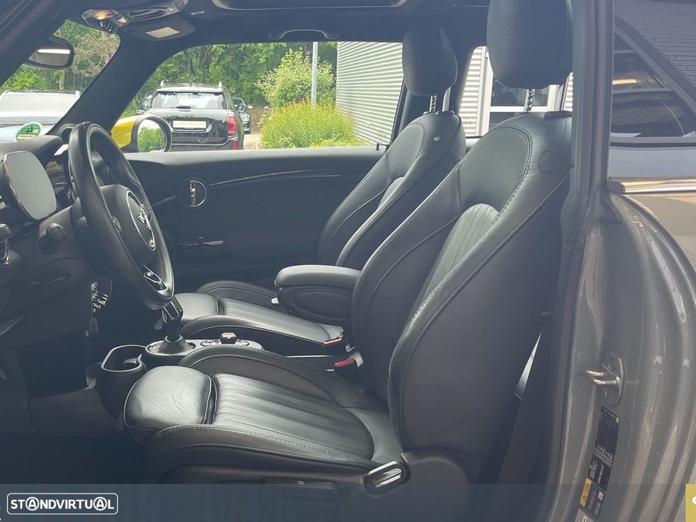 MINI 3 Portas Cooper SE S - 2