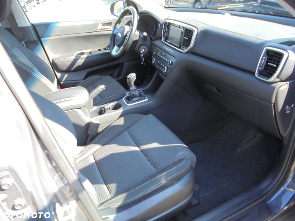 Kia Sportage 1.6 GDI 2WD DREAM-TEAM EDITION - 14