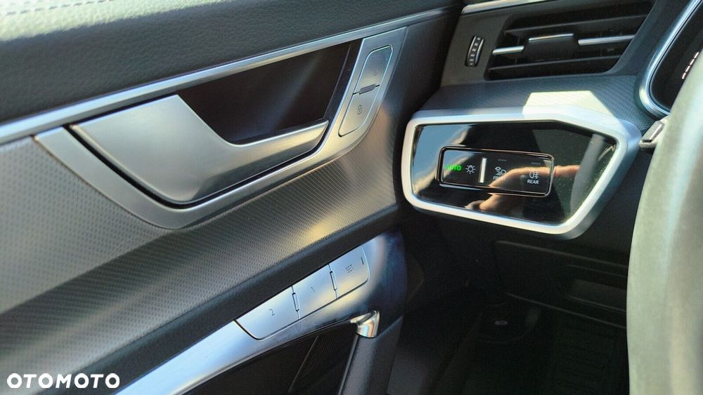 Audi A6 Avant - 38