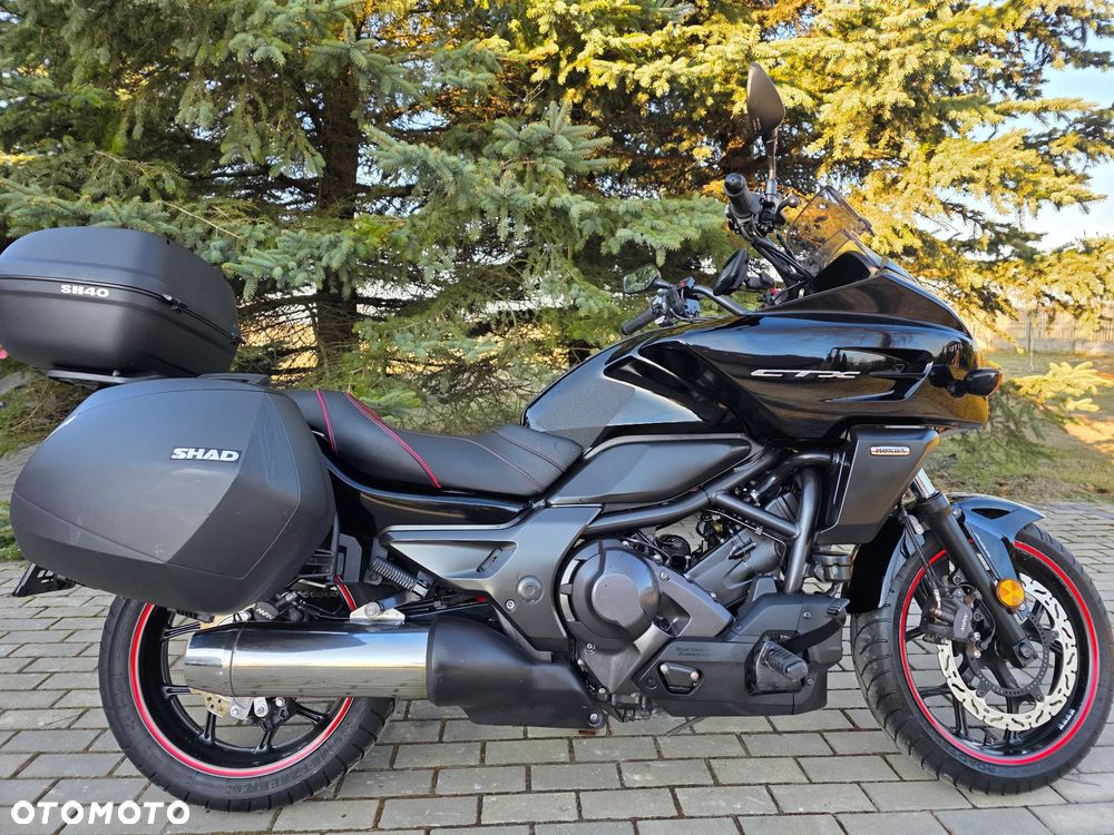 Honda CTX - 18