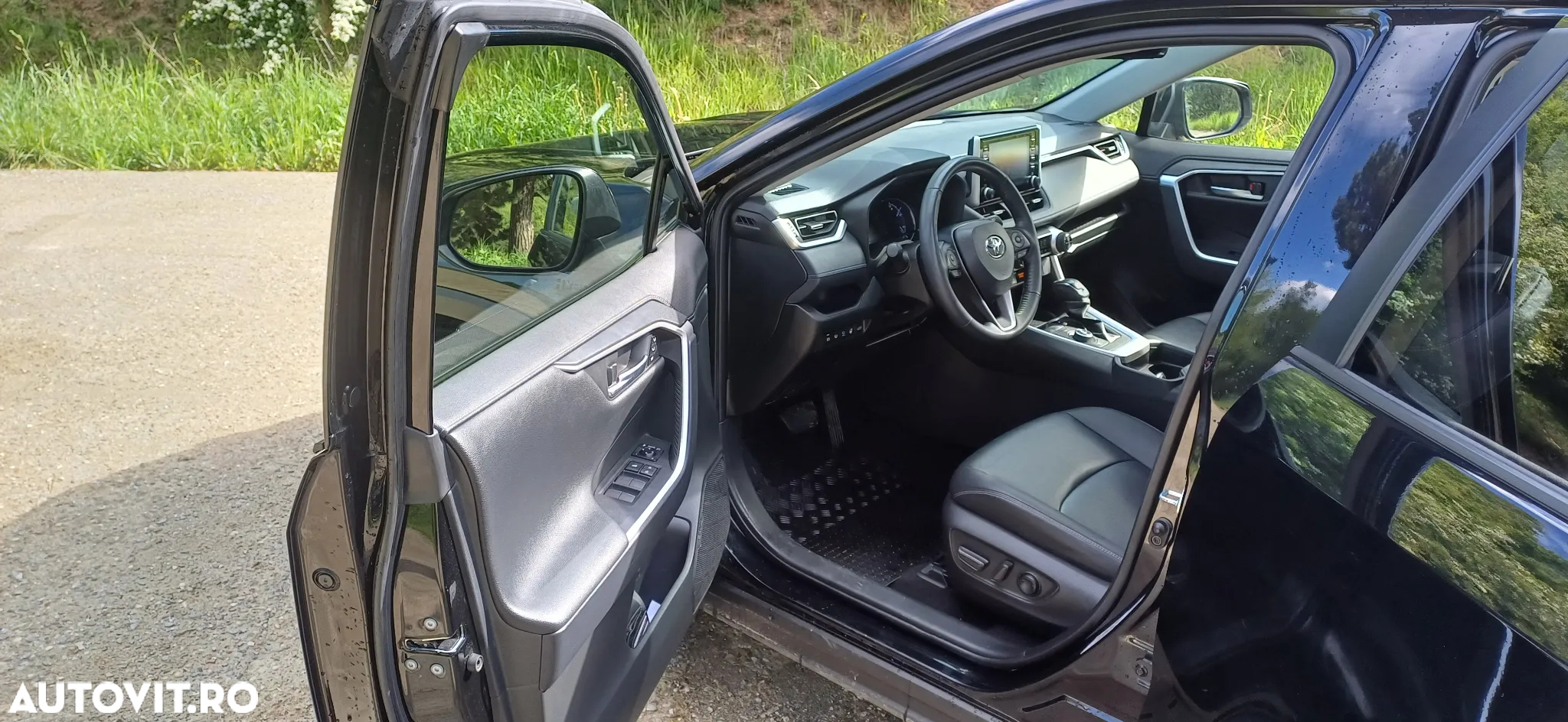 Toyota RAV4 - 4