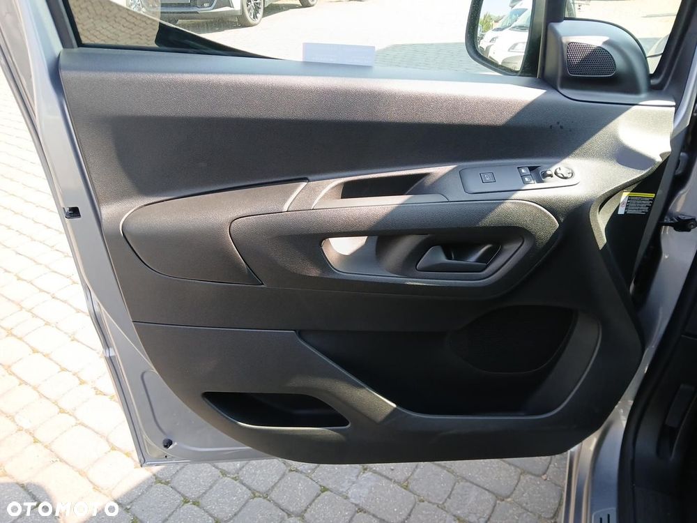Toyota PROACE CITY - 22