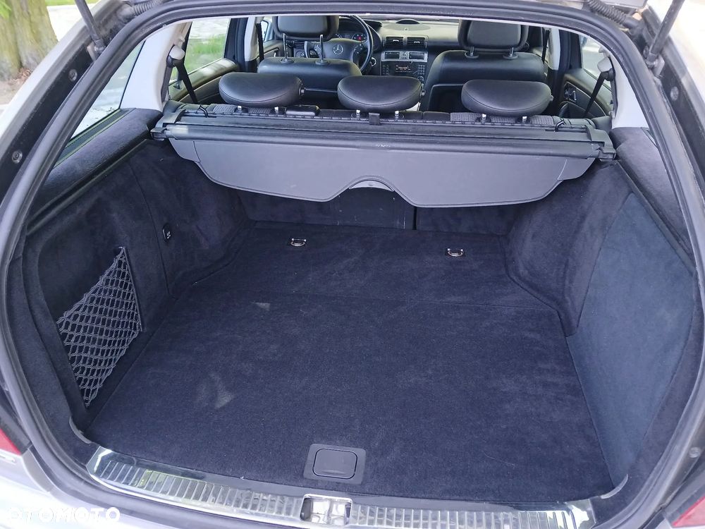 Mercedes-Benz Klasa C 180 Kompressor Automatik Avantgarde - 13