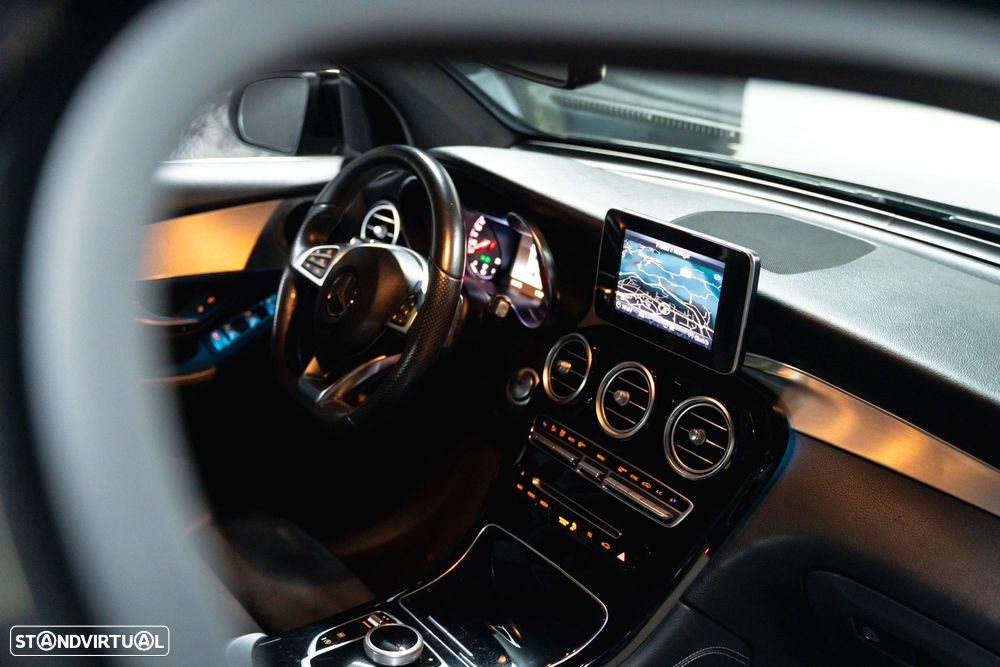 Mercedes-Benz GLC 250 d Coupé AMG Line 4-Matic - 17