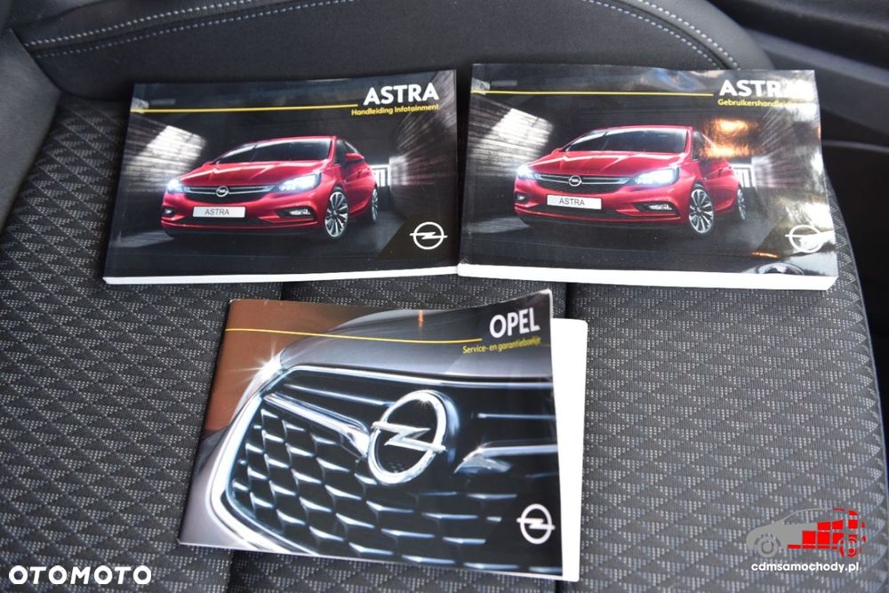 Opel Astra - 37