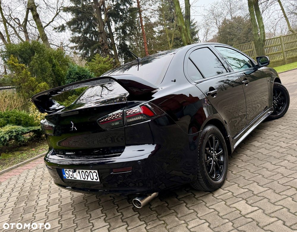 Mitsubishi Lancer - 2