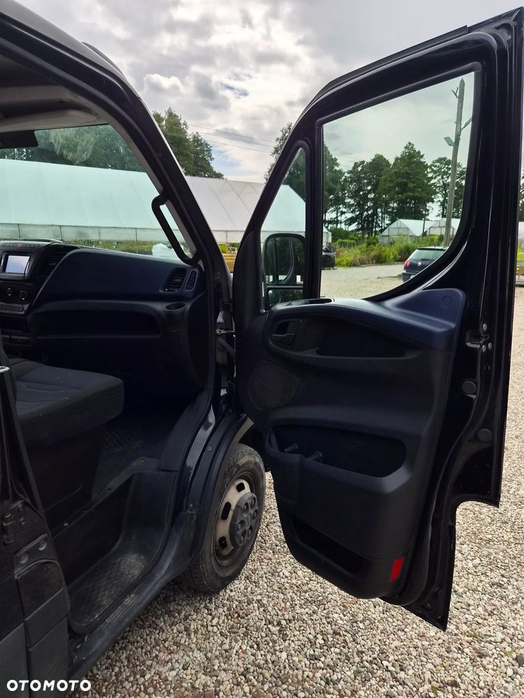 Iveco 35C18 - 8