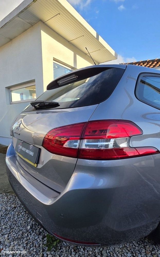 Peugeot 308 1.2 PureTech Active - 21