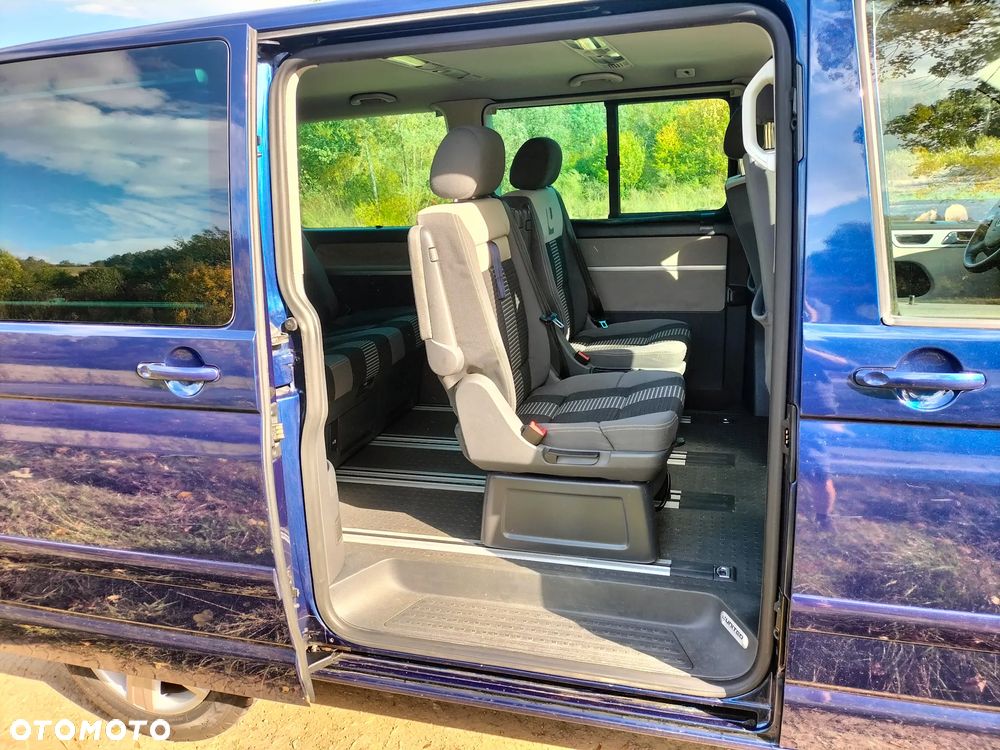 Volkswagen Multivan - 4