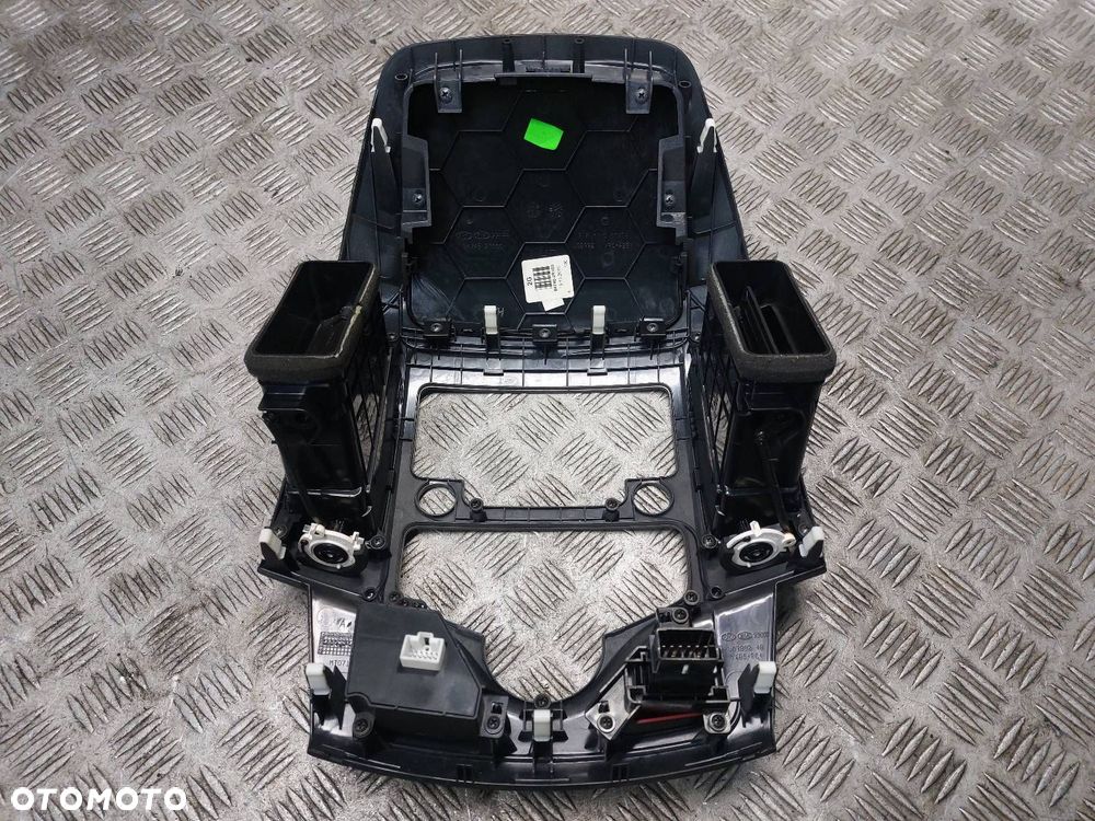 RAMKA KONSOLI ŚRODKOWA HYUNDAI I30 I LIFT 84745-2P000 84740-2R100 - 3
