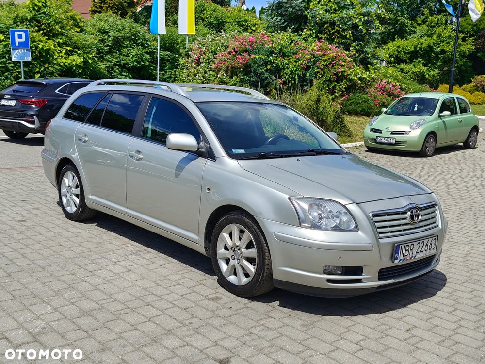 Toyota Avensis 2.0 VVT-i Executive - 13