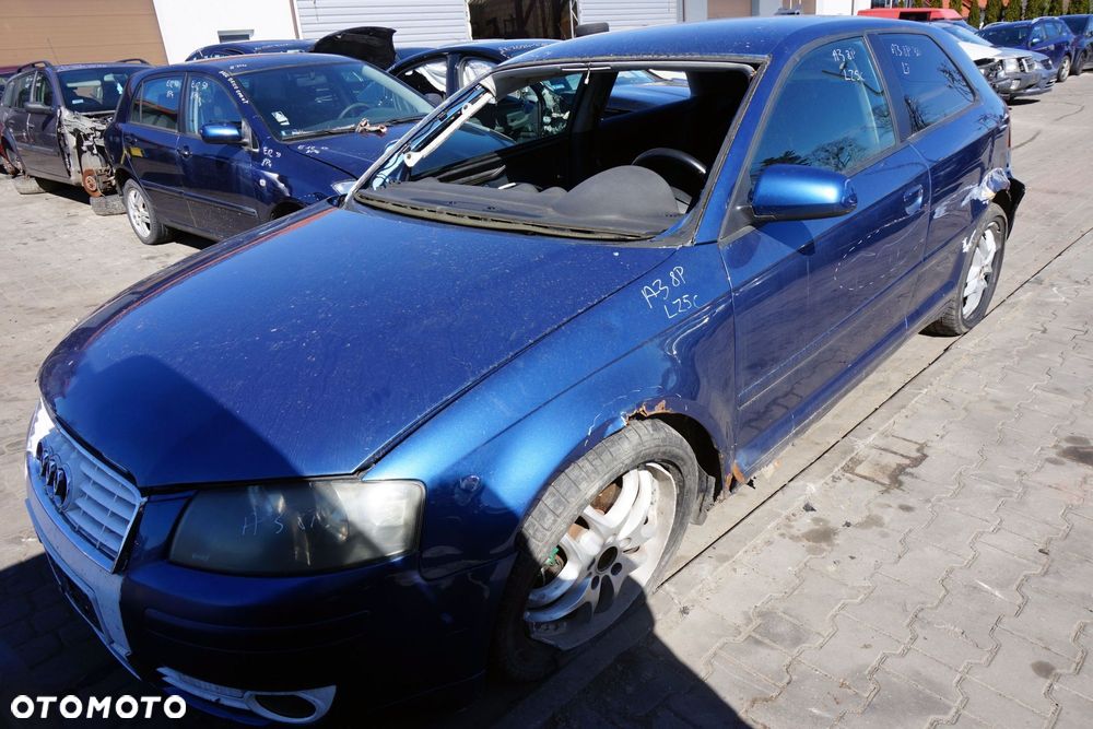 AUDI A3 8P 3D HB 2003 LZ5C 2.0 TDI BKD 140KM GRF NIEBIESKI na części - 1