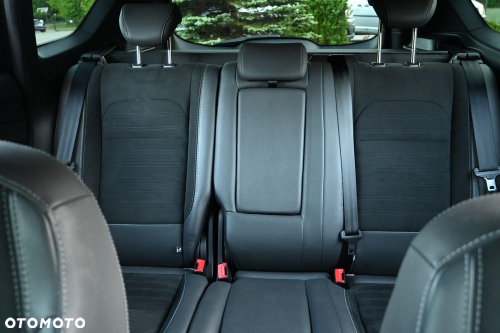 Ford Kuga 2.0 TDCi 4x4 ST-Line - 24