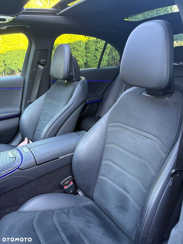 Mercedes-Benz Klasa E 220 d mHEV AMG 9G-Tronic - 8