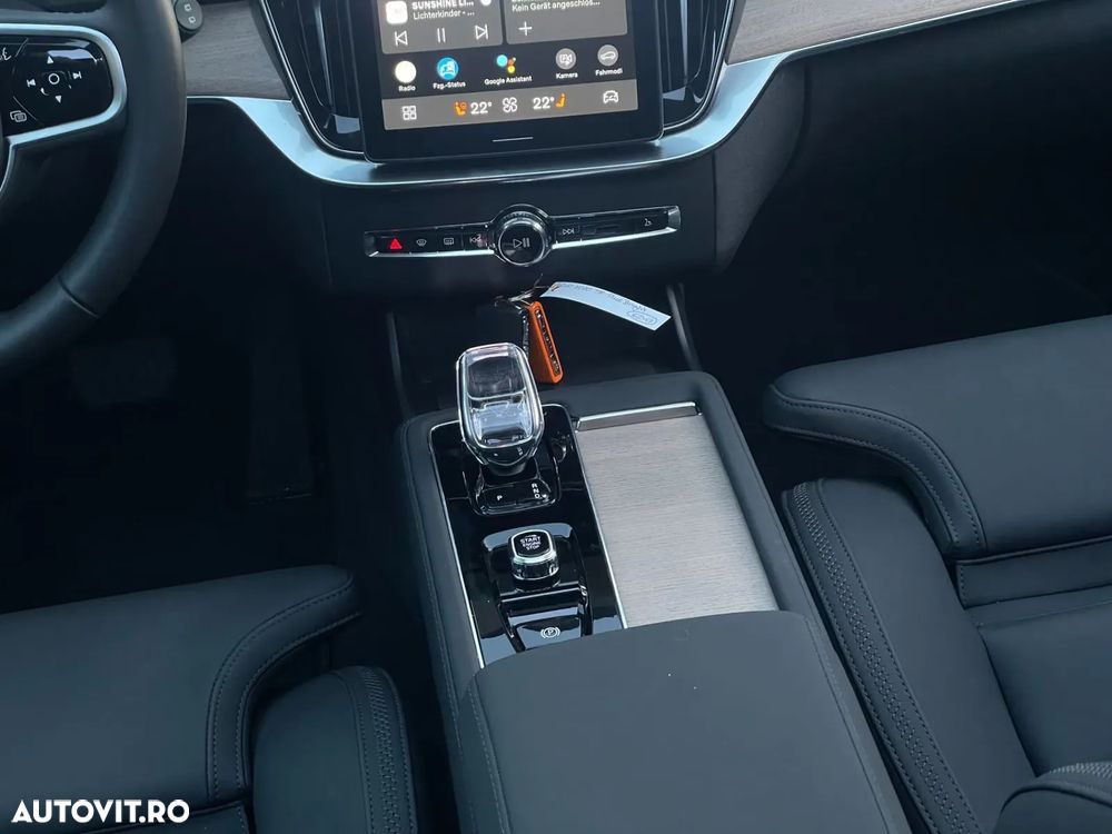 Volvo XC 90 - 18