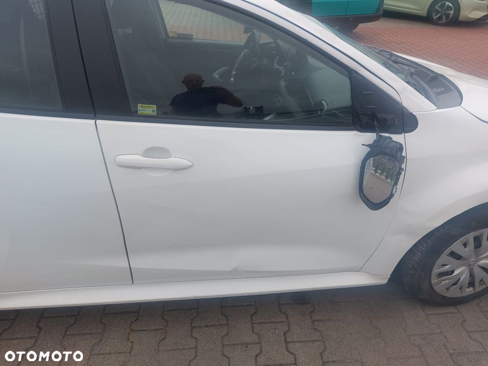 Toyota Yaris 1.0 Active - 7