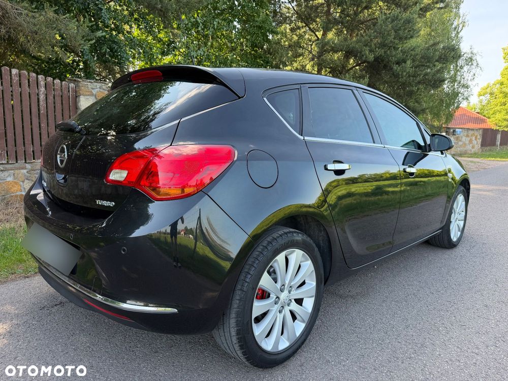 Opel Astra 1.4 Turbo 150 Jahre - 2