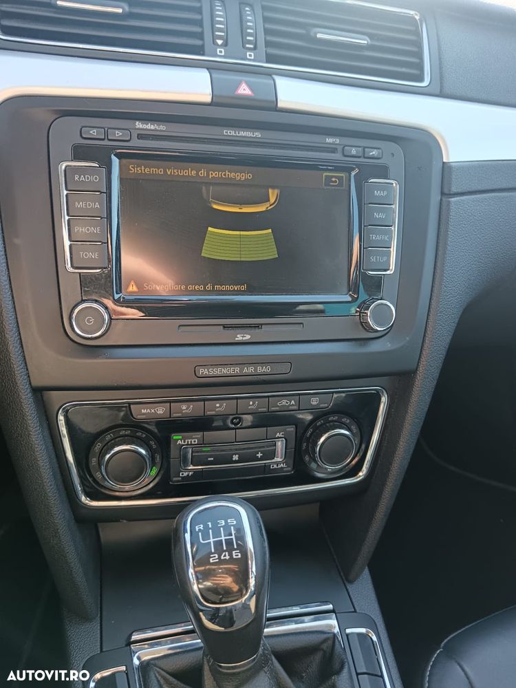Skoda Superb 2.0 TDI Elegance - 16