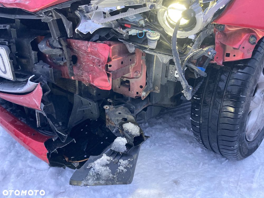 Mazda 3 2.0 Skyenergy - 8