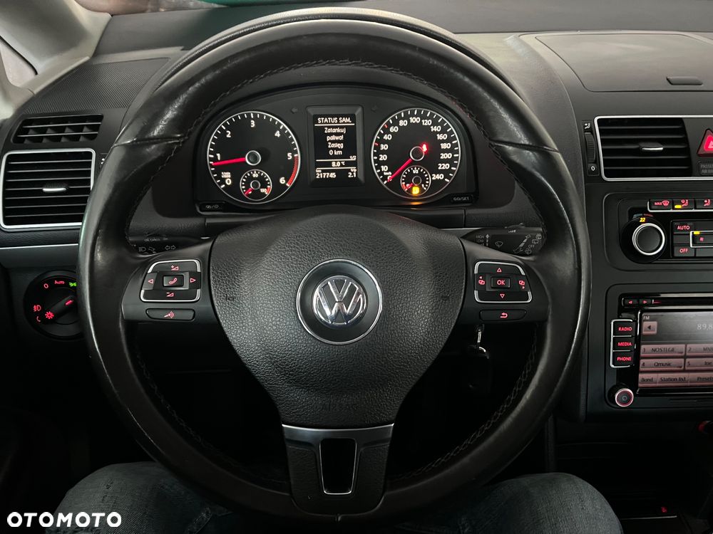 Volkswagen Touran 1.6 TDI DPF BlueMotion Technology Comfortline - 30