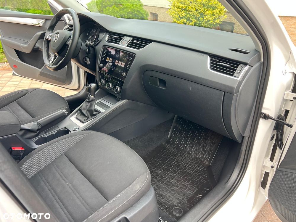 Skoda Octavia 1.4 TSI Green tec Edition - 9
