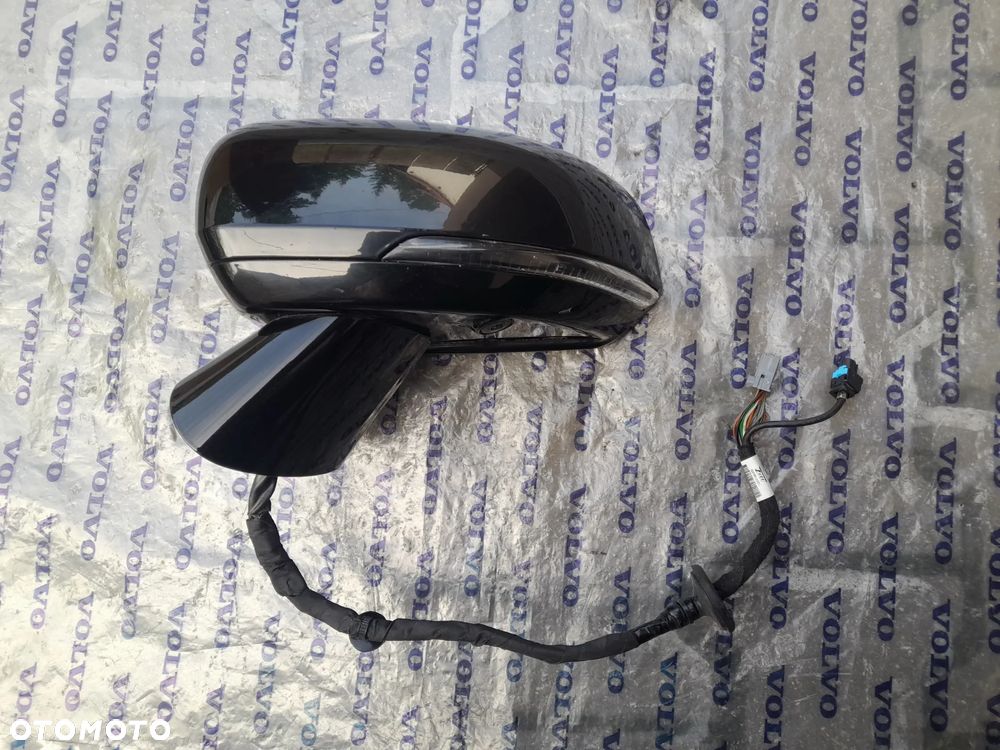 LUSTERKO LEWE 14PIN+ KAMERA ASYSTENT VOLVO S60 III 18R CZARNE 019 USA - 2
