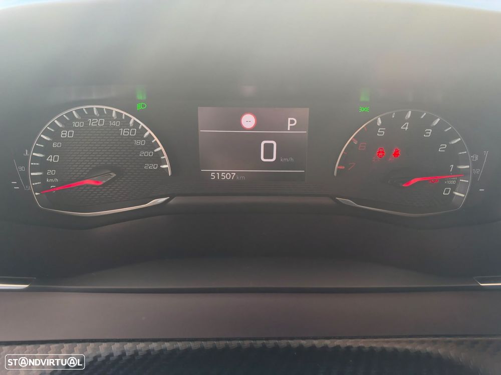 Peugeot 208 - 14