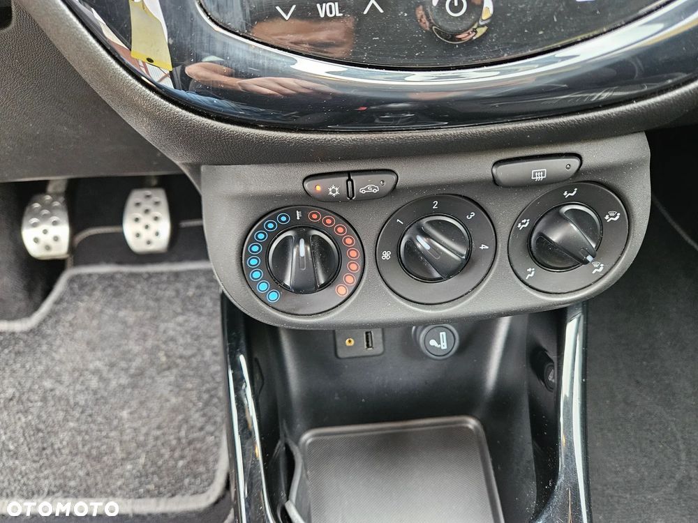 Opel Corsa - 30