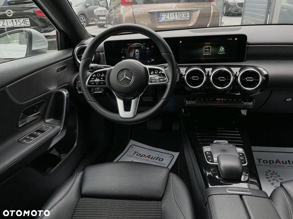 Mercedes-Benz Klasa A 180 d 7G-DCT Edition 1 - 36