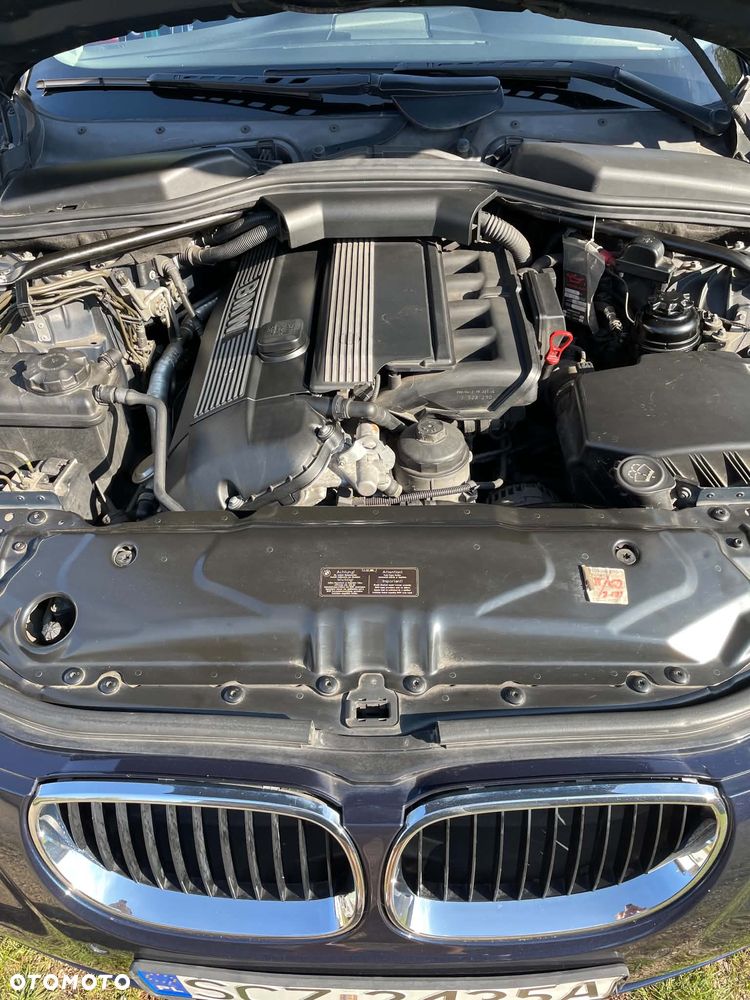 BMW Seria 5 520i - 17