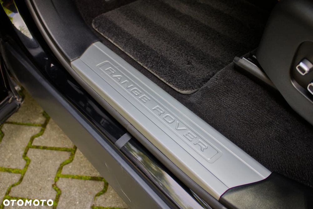 Land Rover Range Rover Sport S 3.0 D300 mHEV Dynamic HSE - 26