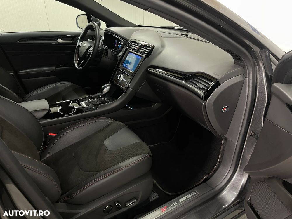 Ford Mondeo 2.0 HEV ST Line High - 9