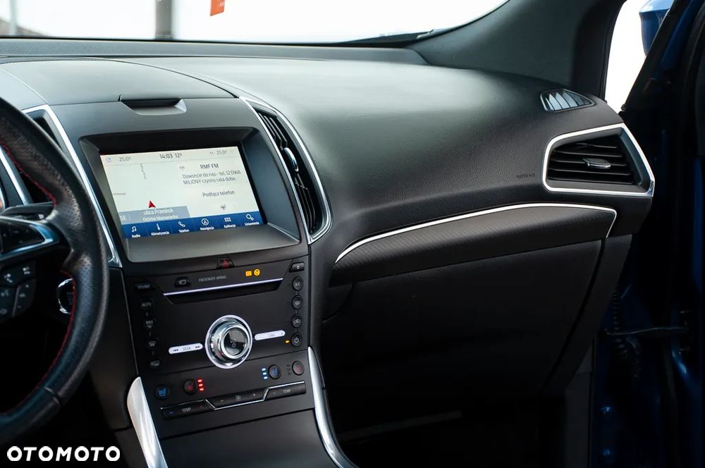 Ford Edge 2.0 EcoBlue Bi-Turbo 4x4 ST-LINE - 31