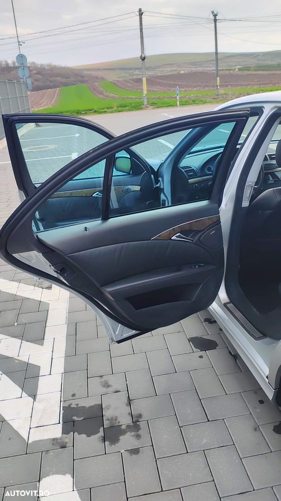 Mercedes-Benz E - 17