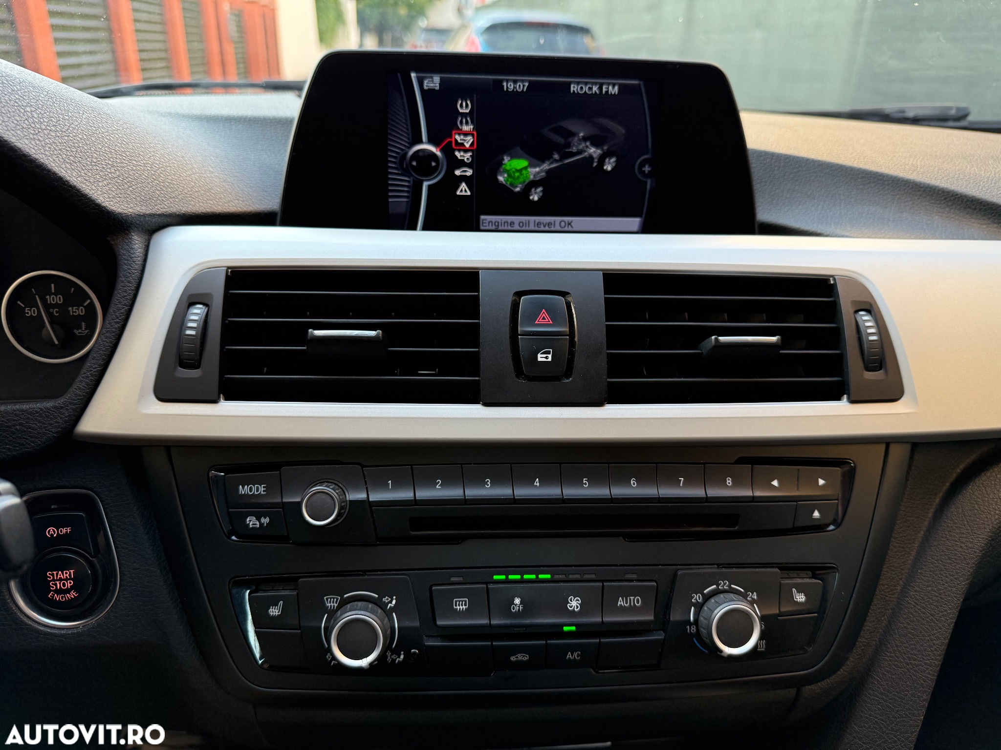BMW Seria 3 320d - 17