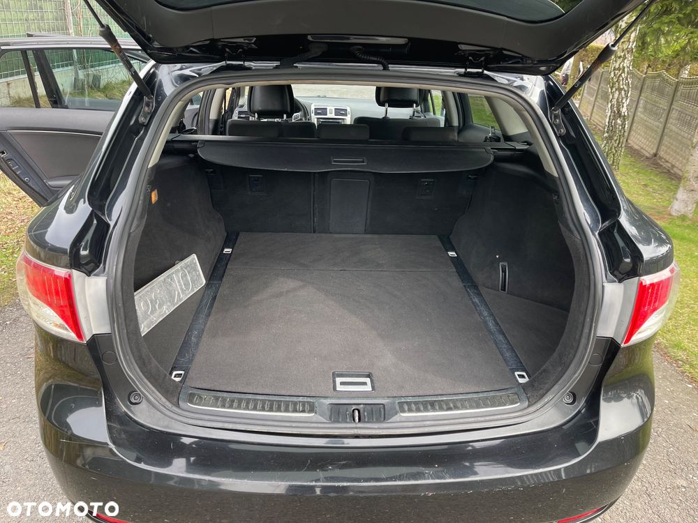 Toyota Avensis 2.2 D-4D Sol Plus NAVI - 14