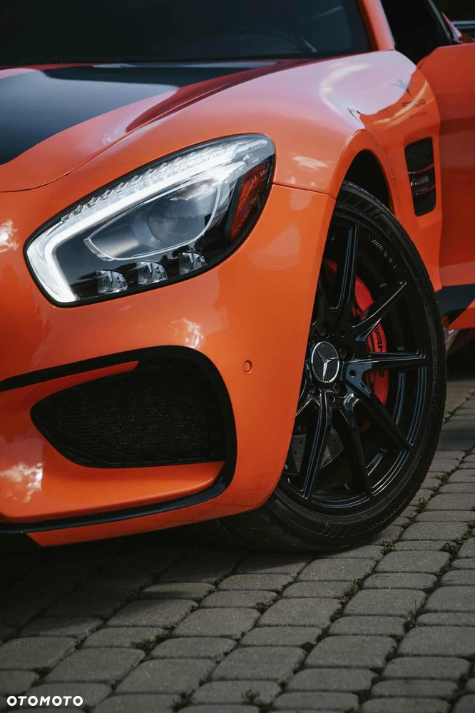 Mercedes-Benz AMG GT S - 6
