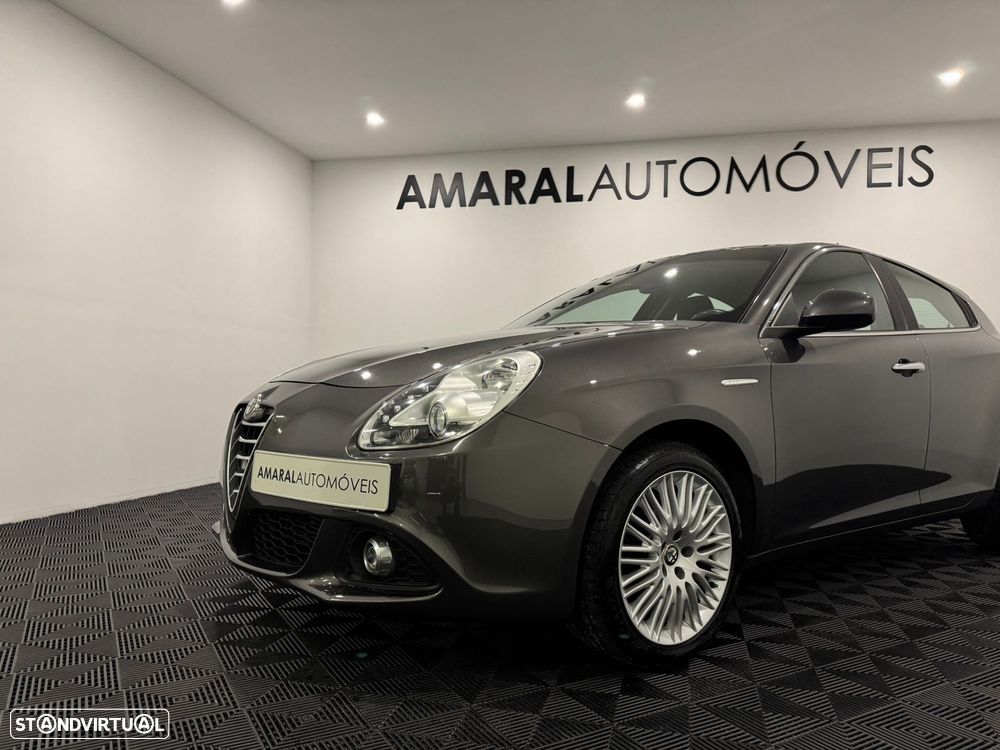 Alfa Romeo Giulietta 1.6 JTDM Distinctive - 12