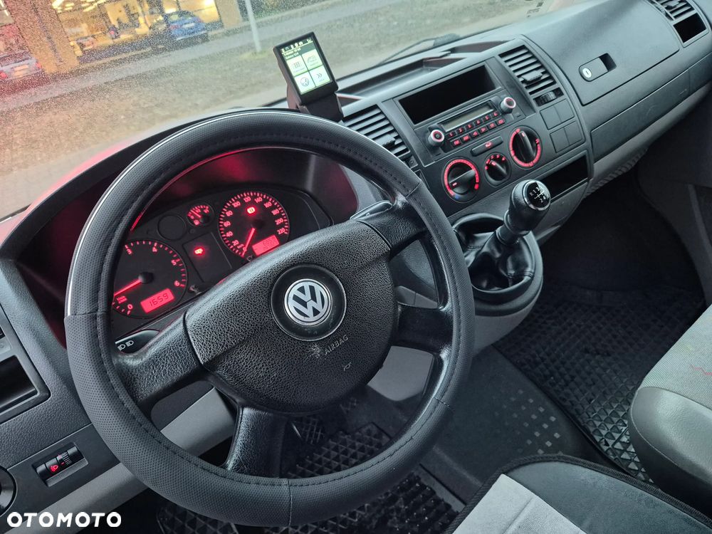 Volkswagen Transporter - 35