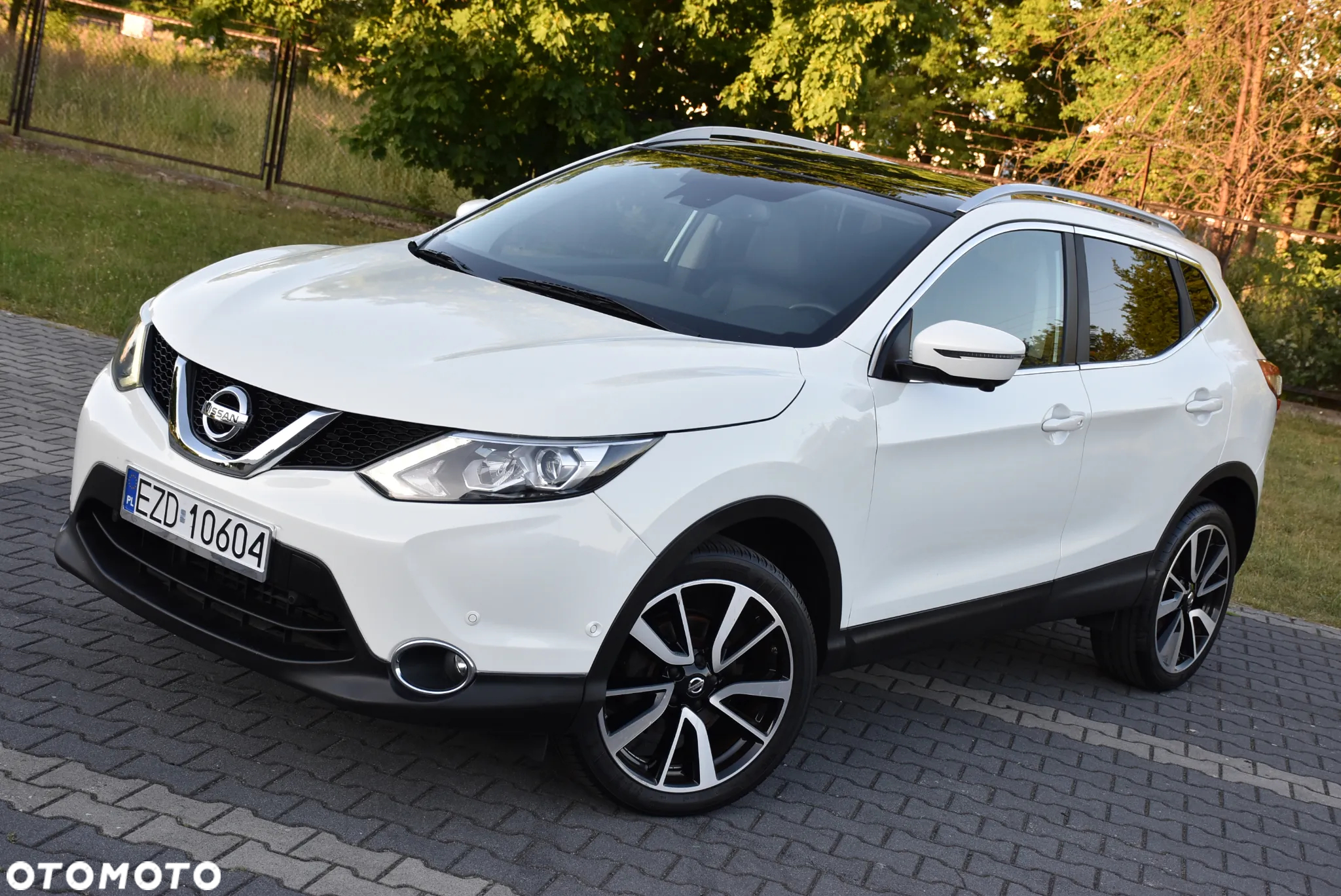 Nissan Qashqai 1.6 DCi Tekna+ - 12
