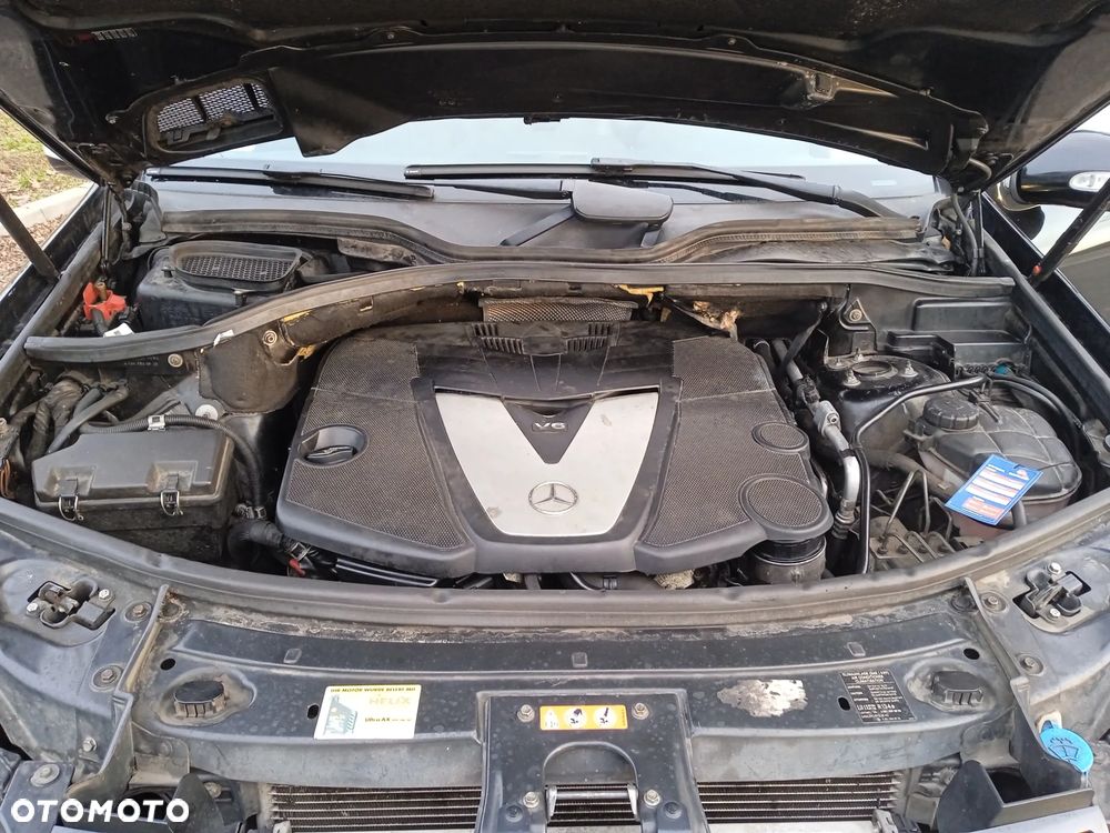 Mercedes-Benz ML 320 CDI 4Matic 7G-TRONIC - 24