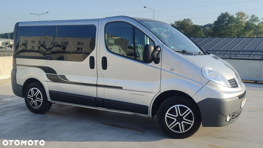 Renault Trafic 2.5 dCi 150 FAP Passenger L1H1 Quickshift Privilège - 34