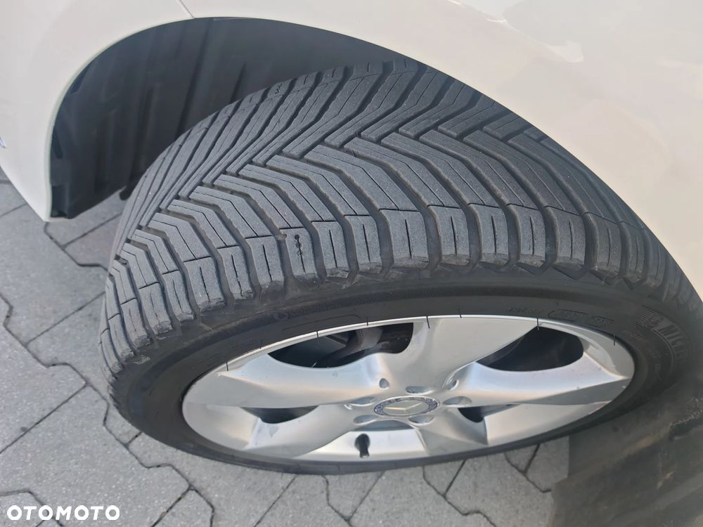 Mercedes-Benz Klasa B 180 CDI 7G-DCT - 19