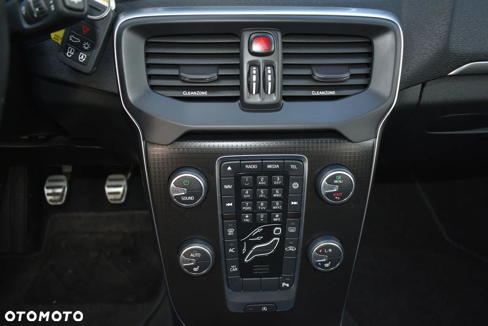 Volvo V40 D2 RDesign - 14