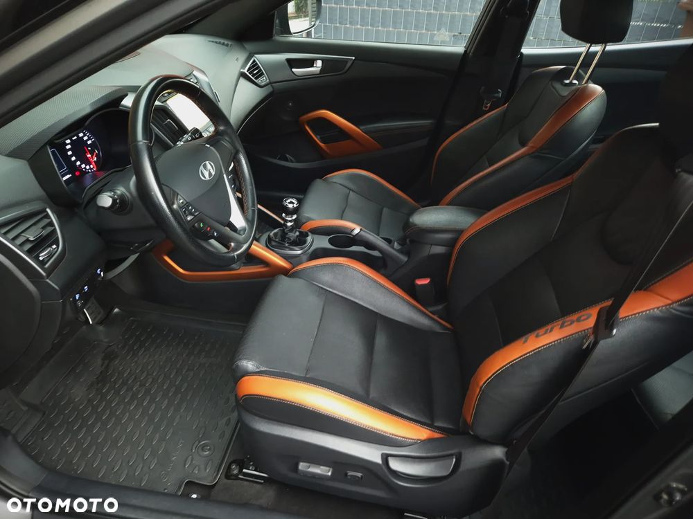 Hyundai Veloster 1.6 Turbo Matt Finish - 6
