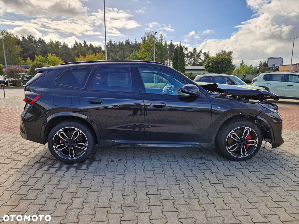 BMW X1 xDrive23i mHEV M Sport - 3