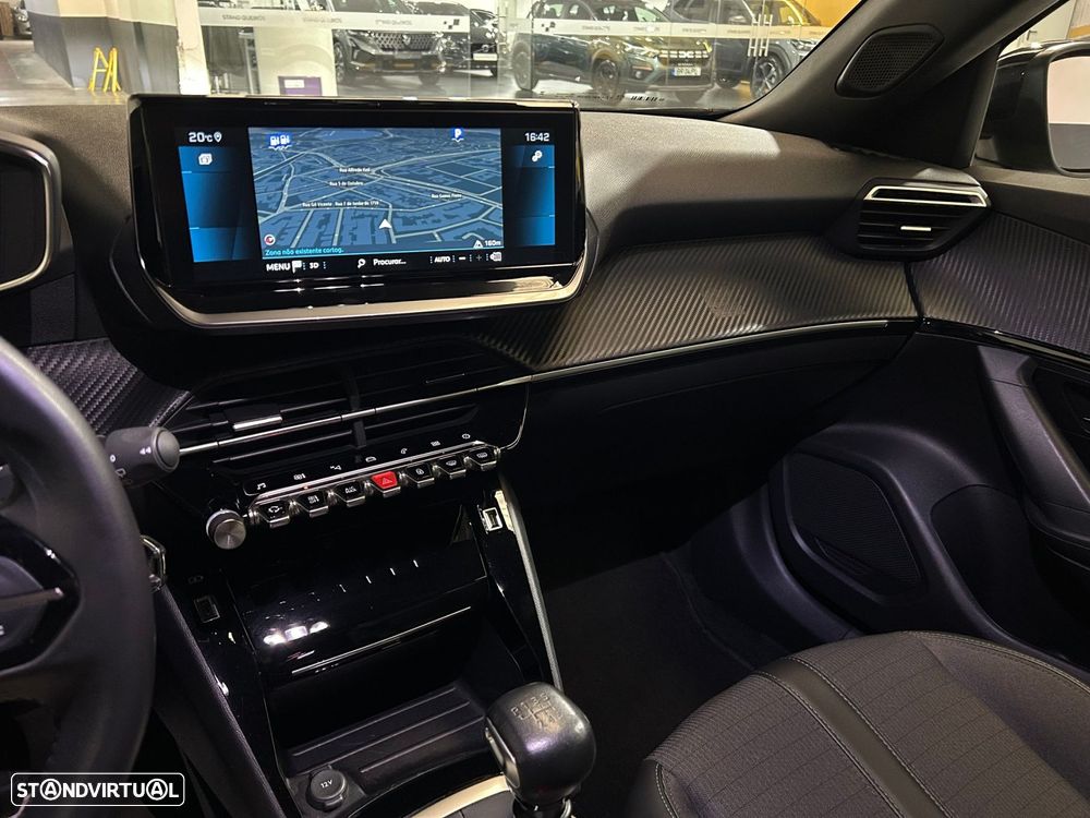 Peugeot 2008 1.2 PureTech Allure Pack - 26